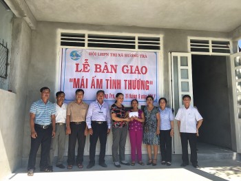 Blue Dragon Children’s Foundation tài trợ gần 3,5 tỷ cho phụ nữ nghèo tại Thừa Thiên Huế