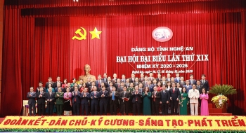 Bế mạc Đại hội đại biểu Đảng bộ tỉnh Nghệ An lần thứ 19, nhiệm kỳ 2020-2025