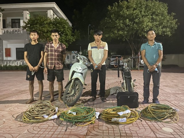 Nghệ An: Băng nhóm đạo chích trộm tài sản tại các trạm phát sóng BTS sa lưới