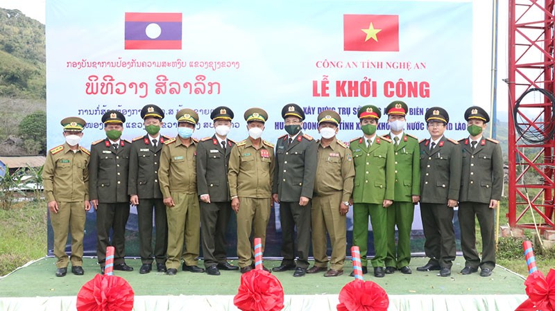 Triển khai xây dựng trụ sở Công an cho 7 bản thuộc tỉnh Xiêng Khoảng (CHDCND Lào)