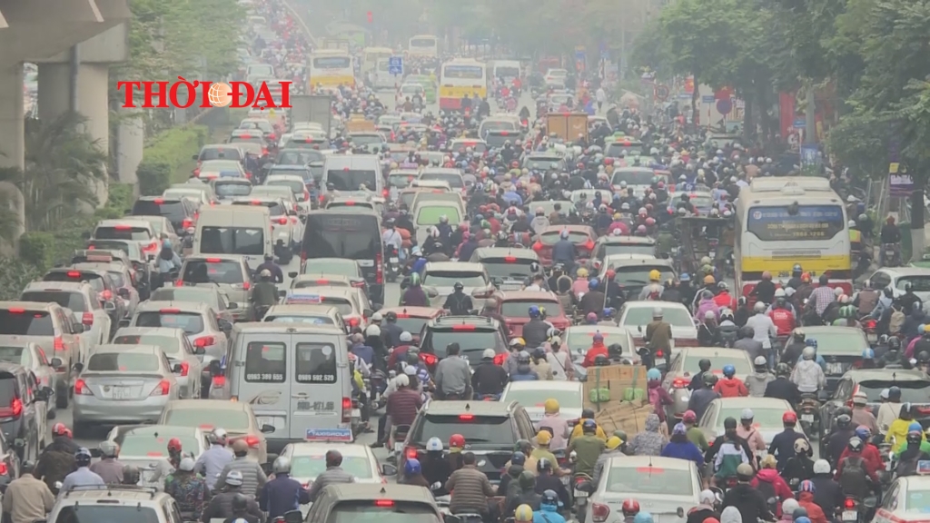 Thí điểm cấm xe máy ở Hà Nội gây nhiều tranh cãi