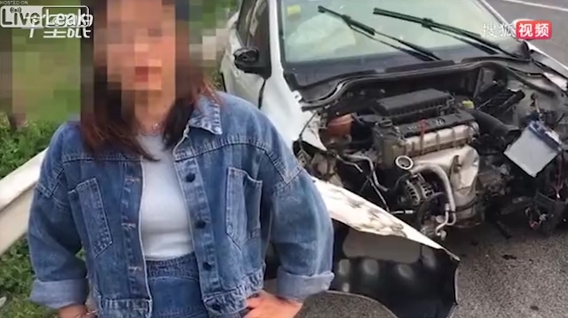 video tranh chai nuoc ngot tren cao toc o to lao thang vao container