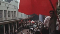 Video: Người Hà Nội đón mừng khoảnh khắc lịch sử 30/4/1975