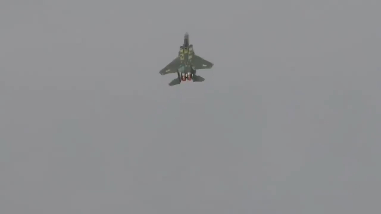 video tiem kich f 15qa co man trinh dien kho tin