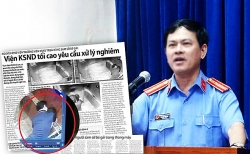 Ban hành cáo trạng truy tố ông Nguyễn Hữu Linh, người "nựng" bé gái trong thang máy