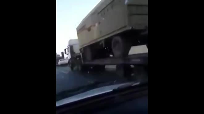 video iran mang rong lua s 300 ra vinh ba tu de don my