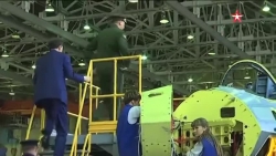 Video: "Đột nhập" nơi Nga đang sản xuất hàng loạt "bóng ma" Su-57