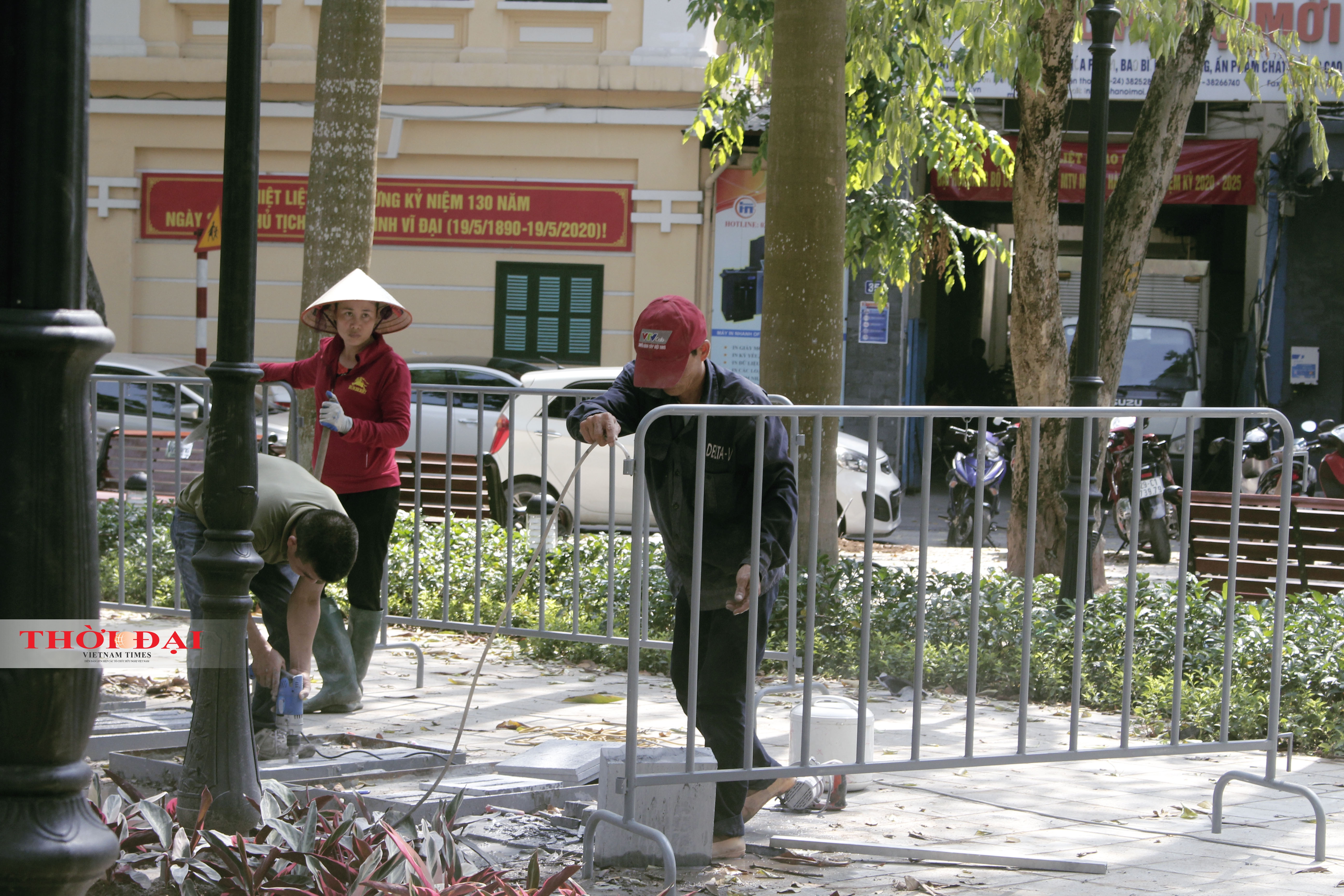 chum anh cuoc song cua nguoi dan o ha noi trong trang thai binh thuong moi