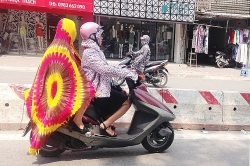 thoi tiet ngay 146 bac bo mua rao va dong ca ngay mat me