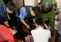 Kẻ cầm dao, "giam" nữ chủ tiệm cầm đồ ở Hà Nội vừa bị xử lý thế nào?