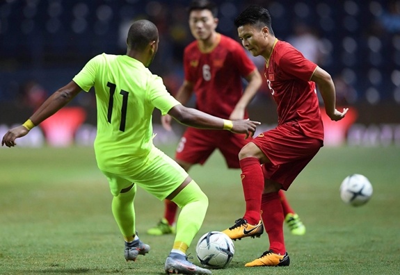 Video: Quang Hải đi bóng lừa cầu thủ Curacao đẳng cấp như Messi bất ngờ gây "sốt" MXH