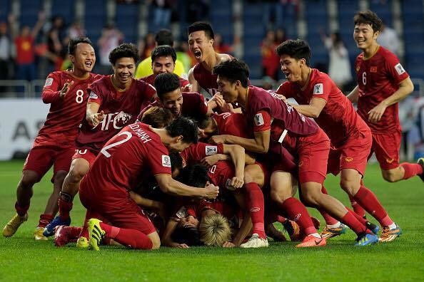 tuyen viet nam o vong loai world cup 2022 nhi bang chua chac di tiep