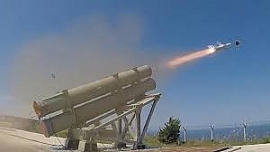 Thổ Nhĩ Kỳ khoe tên lửa diệt hạm tiêu diệt mục tiêu xa 200 km