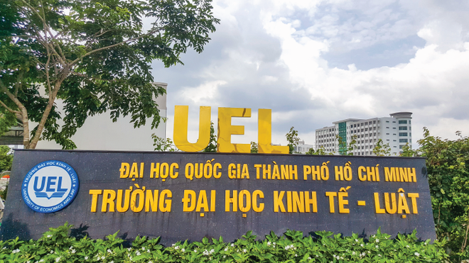 tu nam 2021 4 truong thuoc dh quoc gia tp hcm duoc tu quyet hoc phi