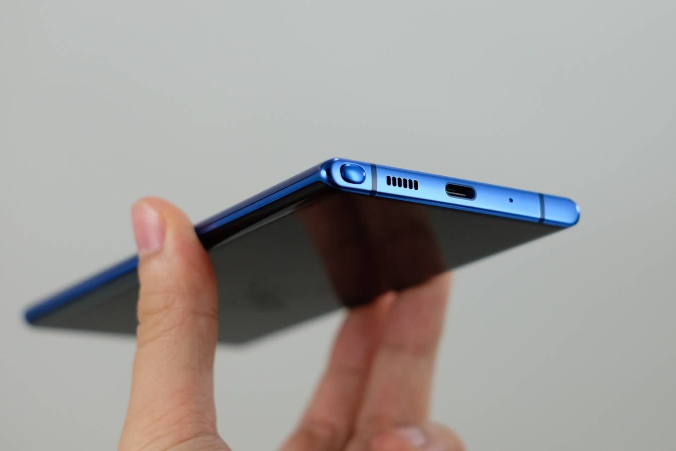 Samsung từ bỏ cổng 3.5mm, thành trì cuối cùng biến mất