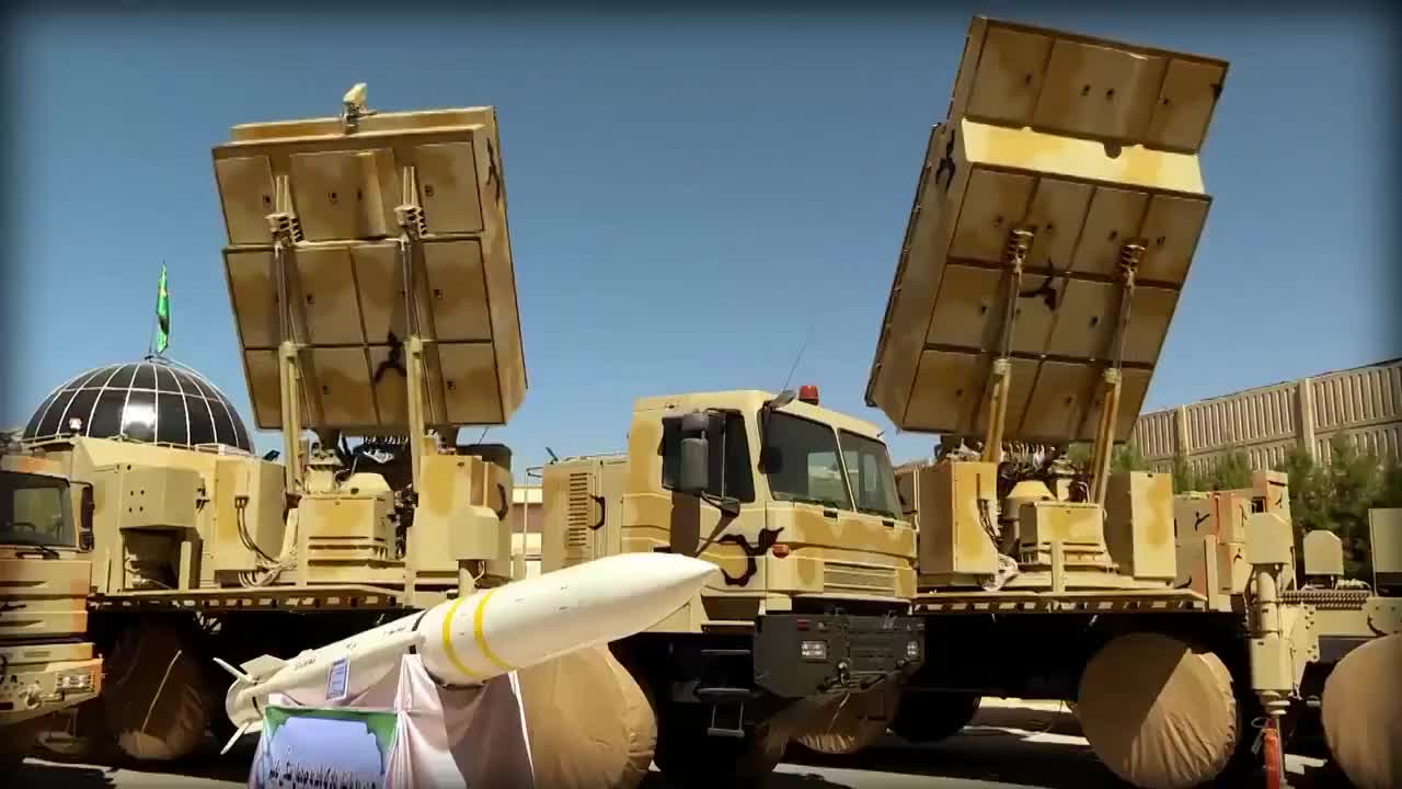 Video: Iran khoe tên lửa khiến S-300 Nga phải "dè chừng"