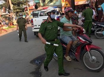 tp hcm nguoi khong deo khau trang noi cong cong se bi xu ly nghiem tu ngay 582020