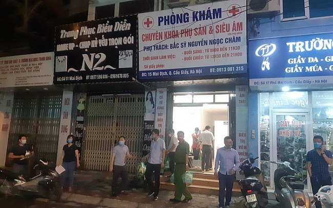 vu thai phu tu vong bat thuong o phong kham tu bac si khai gi