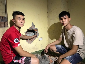 Ai thật sự là người cứu bé sơ sinh bị bỏ rơi trong khe tường ở Hà Nội?