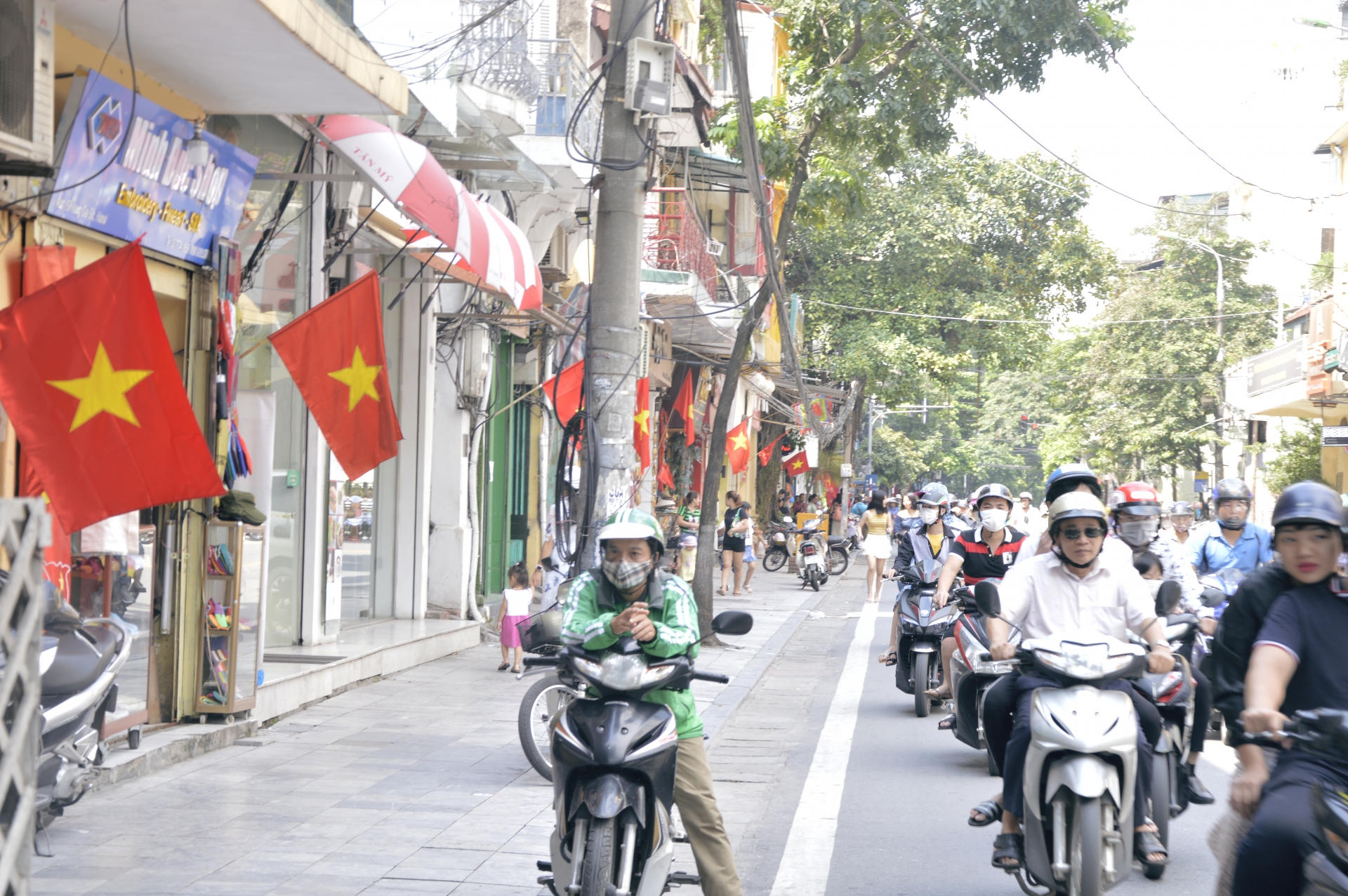 chum anh ha noi dep ky la trong ngay quoc khanh