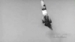 Soi sức mạnh tên lửa V-2 của Hitler cách đây 75 năm