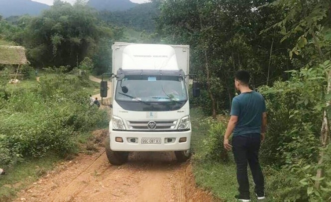 lat leo hanh trinh do trom dau thai vao nguon nuoc sach song da