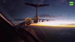 Video: Máy bay ném bom Tu-160 Nga bay liên tục 11.000 km tới Nam Phi