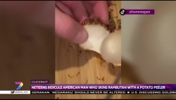 Video: Ông Tây loay hoay dùng dao và nạo để ăn... quả chôm chôm