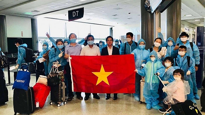 Việt Nam liên tục thực hiện những đợt hỗ trợ đưa công dân từ nước ngoài về nước trong bối cảnh dịch bệnh