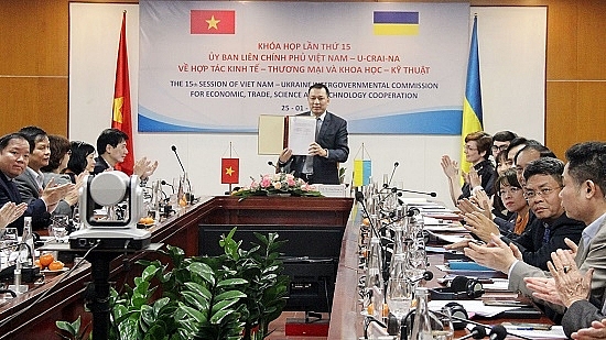 Khóa họp lần thứ 15 Ủy ban liên Chính phủ Việt Nam-Ukraine.