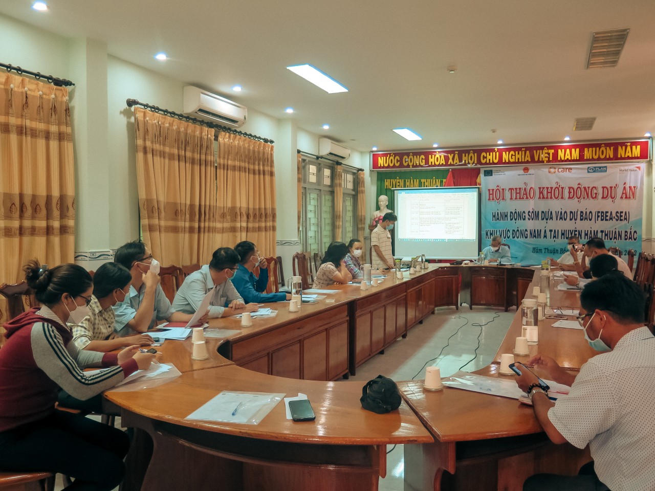 Toàn cảnh Hội thảo khởi động Dự án “Tăng cường hành động sớm trên cơ sở dự báo có tính bao trùm và đáp ứng giới nhằm phòng ngừa thiên tai hiệu quả ở Việt Nam và cấp khu vực”