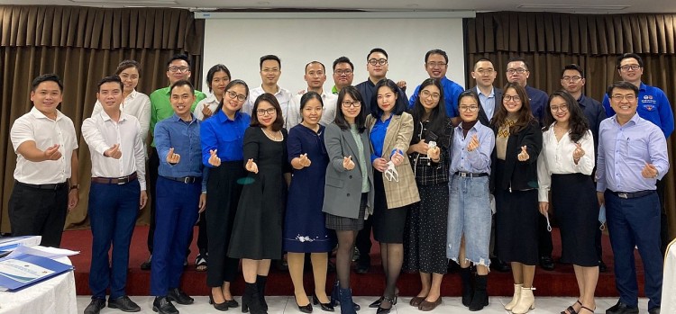 Các đại biểu thanh niên Việt Nam tham gia nhóm Kinh doanh nông nghiệp/Du lịch nông nghiệp của Chương trình Đồng sáng tạo tri thức dành cho lãnh đạo trẻ JICA.
