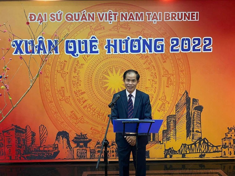 Đại sứ Việt Nam tại Brunei Trần Văn Khoa 