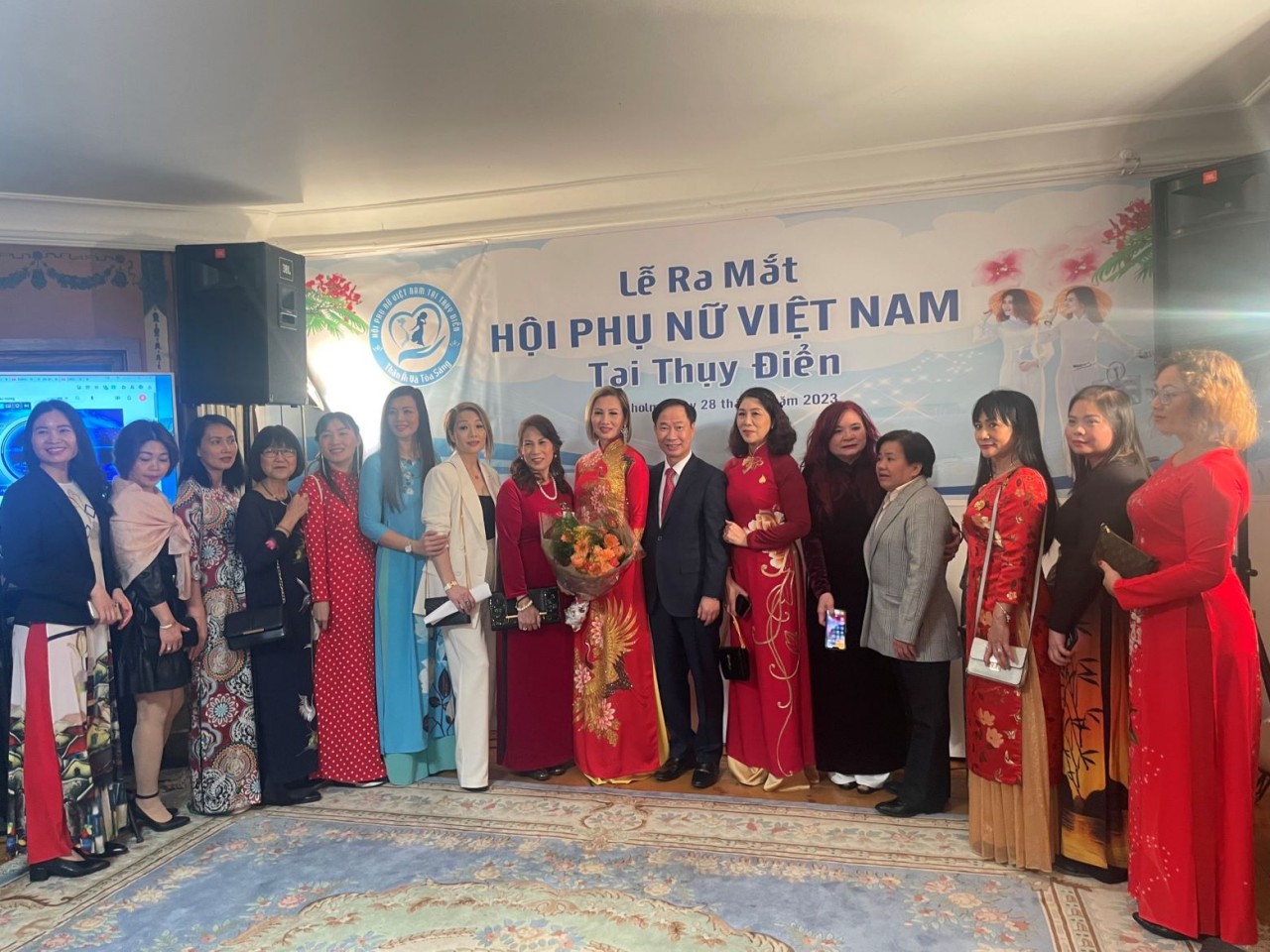 Lễ ra mắt Hội phụ nữ Việt Nam tại Thụy Điển