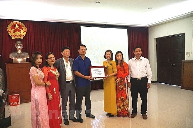 ĐSQ Việt Nam tại Malaysia hỗ trợ công tác chống dịch cho cộng đồng | Người Việt bốn phương | Vietnam+ (VietnamPlus)