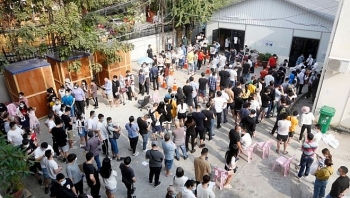 dai su quan viet nam tai campuchia ba con can binh tinh nang cao y thuc tuan thu quy dinh ve phong chong dich
