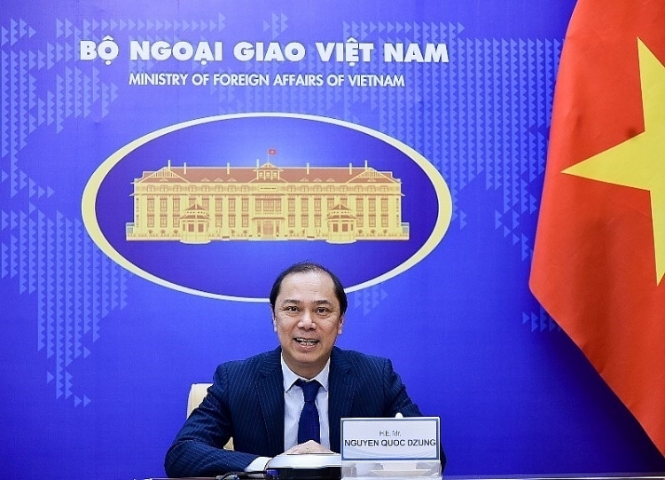Thứ trưởng Bộ Ngoại giao Nguyễn Quốc Dũng.