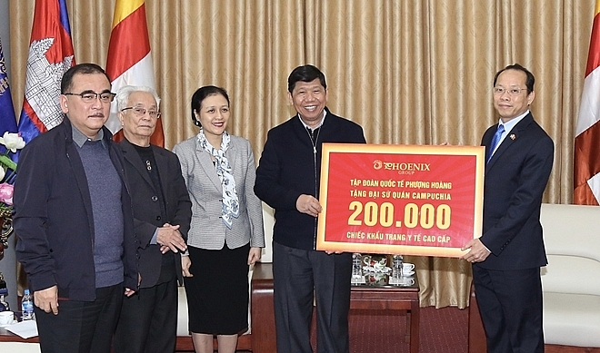 Hội Hữu nghị Campuchia – Việt Nam cảm ơn nhân dân Việt Nam tặng vật tư y tế chống dịch COVID-19