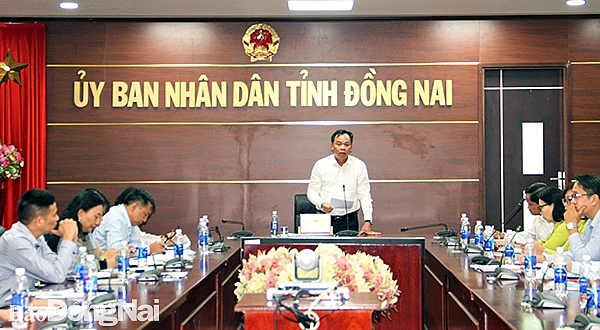 Phó chủ tịch UBND tỉnh Võ Tấn Đức phát biểu tại điểm cầu tỉnh Đồng Nai
