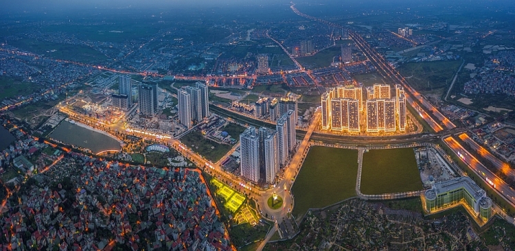 Vinhomes Smart City sở hữu vị trí siêu kết nối và hệ thống tiện ích đa dạng đã đi vào vận hành góp phần thắp sáng trung tâm mới phía Tây Hà Nội.