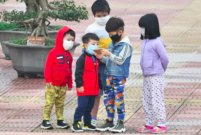 Trẻ em trong khu cách ly tại Trường Quân sự Bộ Tư lệnh Thủ đô, thị xã Sơn Tây, thành phố Hà Nội (Ảnh: Thủy Nguyên). (Ảnh: Báo Nhân dân)