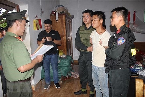 Tiếng nói lạc lõng, ngược dòng không thể làm giảm lòng tin với Đảng tieng noi lac long nguoc dong khong the lam giam long tin voi dang