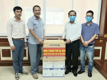 Đà Nẵng gửi vật tư y tế hỗ trợ người gốc Việt tại Campuchia