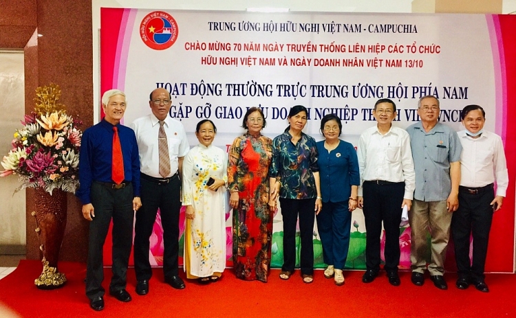 Hội Hữu nghị Việt Nam - Campuchia phía Nam chăm lưu học sinh, hỗ trợ doanh nghiệp vượt Covid-19