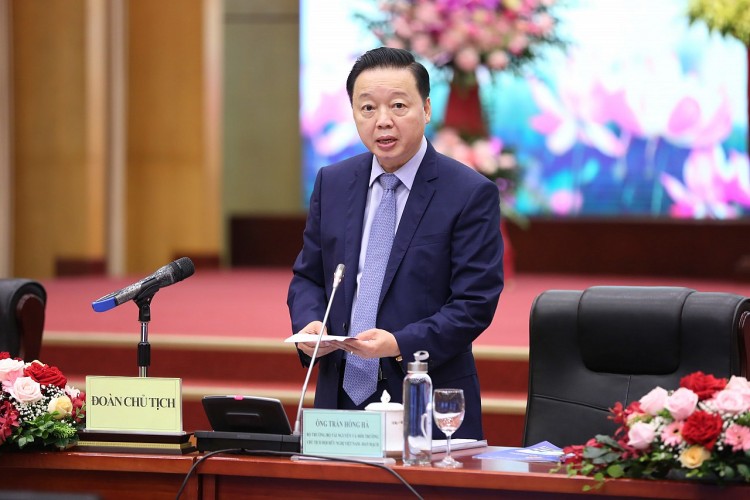 Bộ trưởng Trần Hồng Hà, Chủ tịch Hội Hữu nghị Việt Nam - Đan Mạch nhiệm kỳ 2014 - 2021 phát biểu tại Đại hội. (Ảnh: Tuấn Việt)