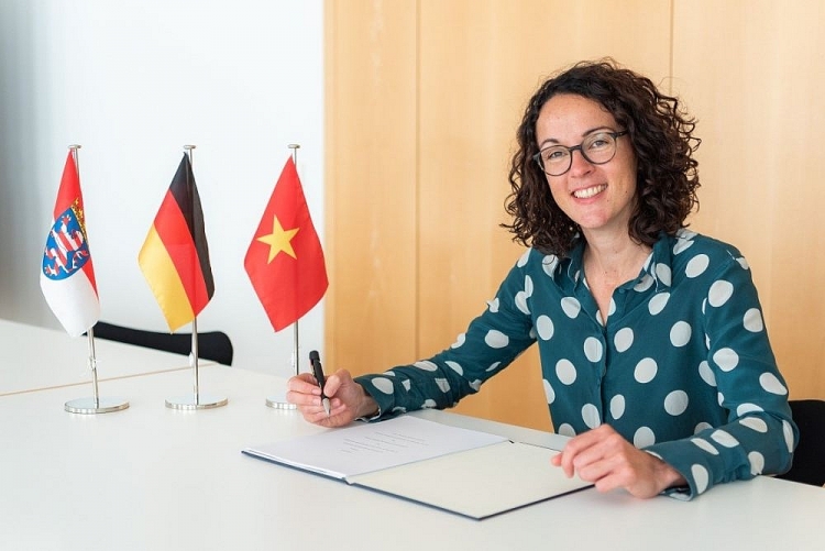  Bộ trưởng Angela Dorn, Bộ Khoa học và Nghệ thuật bang Hessen CHLB Đức