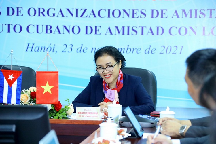 Bà Bà Nguyễn Phương Nga, Chủ tịch VUFO 