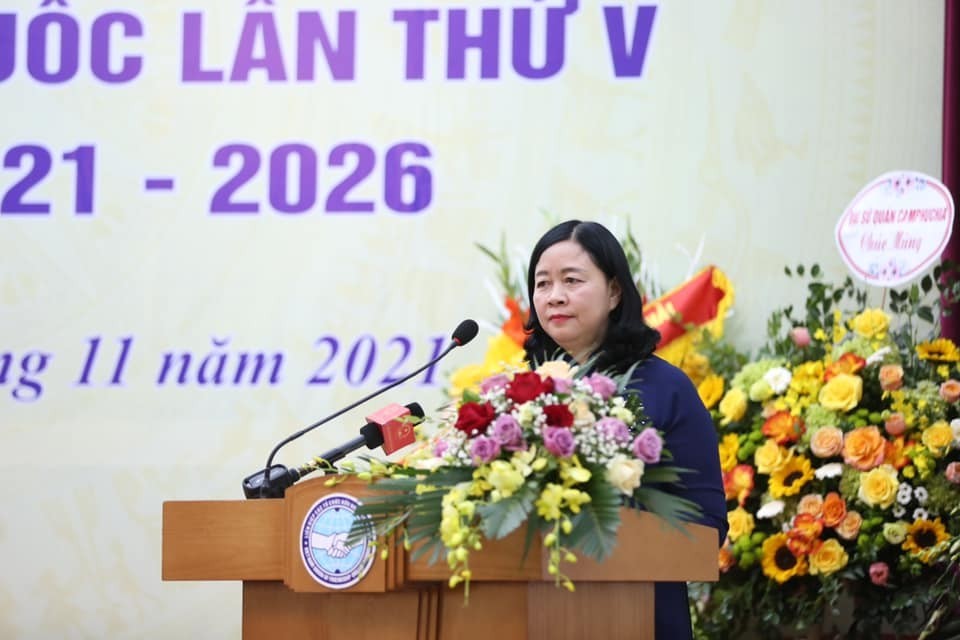 Bà Bùi Thị Minh Hoài, Bí thư Trung ương Đảng, Trưởng ban Dân vận Trung ương phát biểu tại Đại hội. (Ảnh: Tuấn Việt)