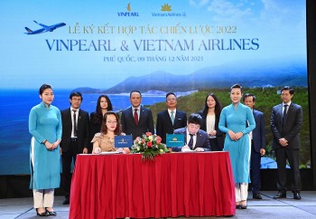 vietnam airlines va vinpearl hop tac phat trien san pham hang khong du lich an toan