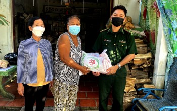 Nhiều hoạt động chăm lo nhân dân khu vực biên giới An Giang đón Tết Nguyên đán